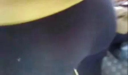 Wielkie cycki dwóch skrajnych poeno filmy