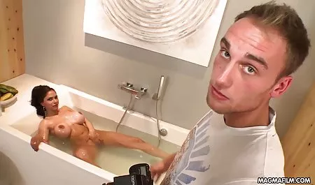 Właścicielem kurczaka, darmowe filmy erotic a piłka przeszła