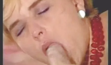 Cóż dziewczyna w lalki, filmiki pornl magia